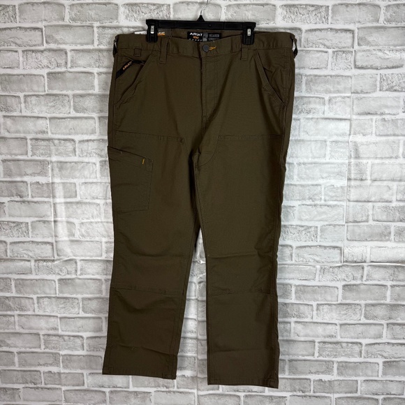 ARIAT Rebar M4 Duraster Dark Green Reinforced Knee Cargo Pants Mens 38 x 30 NWT - Picture 1 of 12